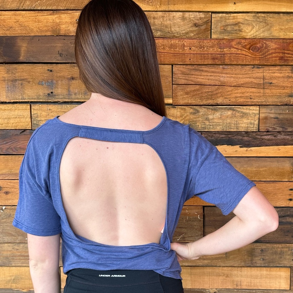 Fabletics Navy Blue Open Back Short Sleeve Top